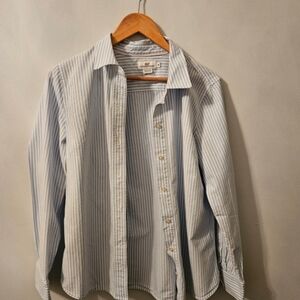 Vineyard Vines Light Blue Striped Button Down Shirt